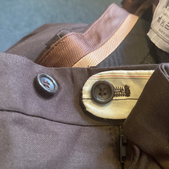 Caravelli Italy mens single breasted lined brown suit; size: 38R, 32W - Picture 12 of 13